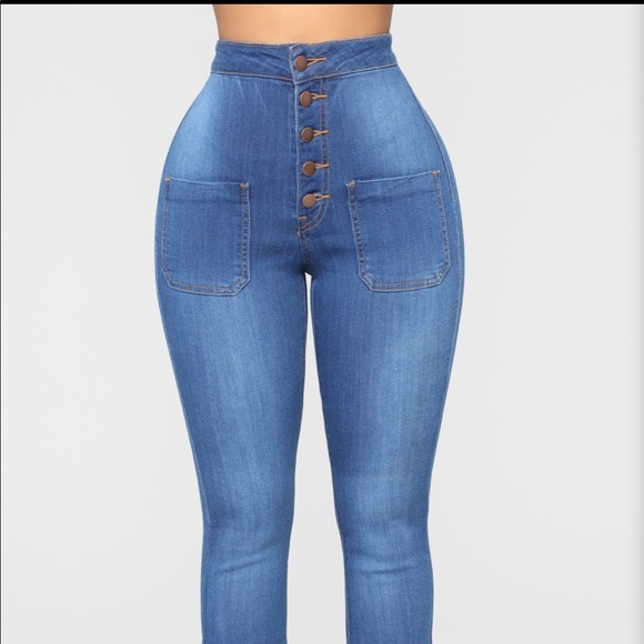 New With Tag High Rise Fray Hem Blue Jeans- Size 7 - Picture 2 of 6